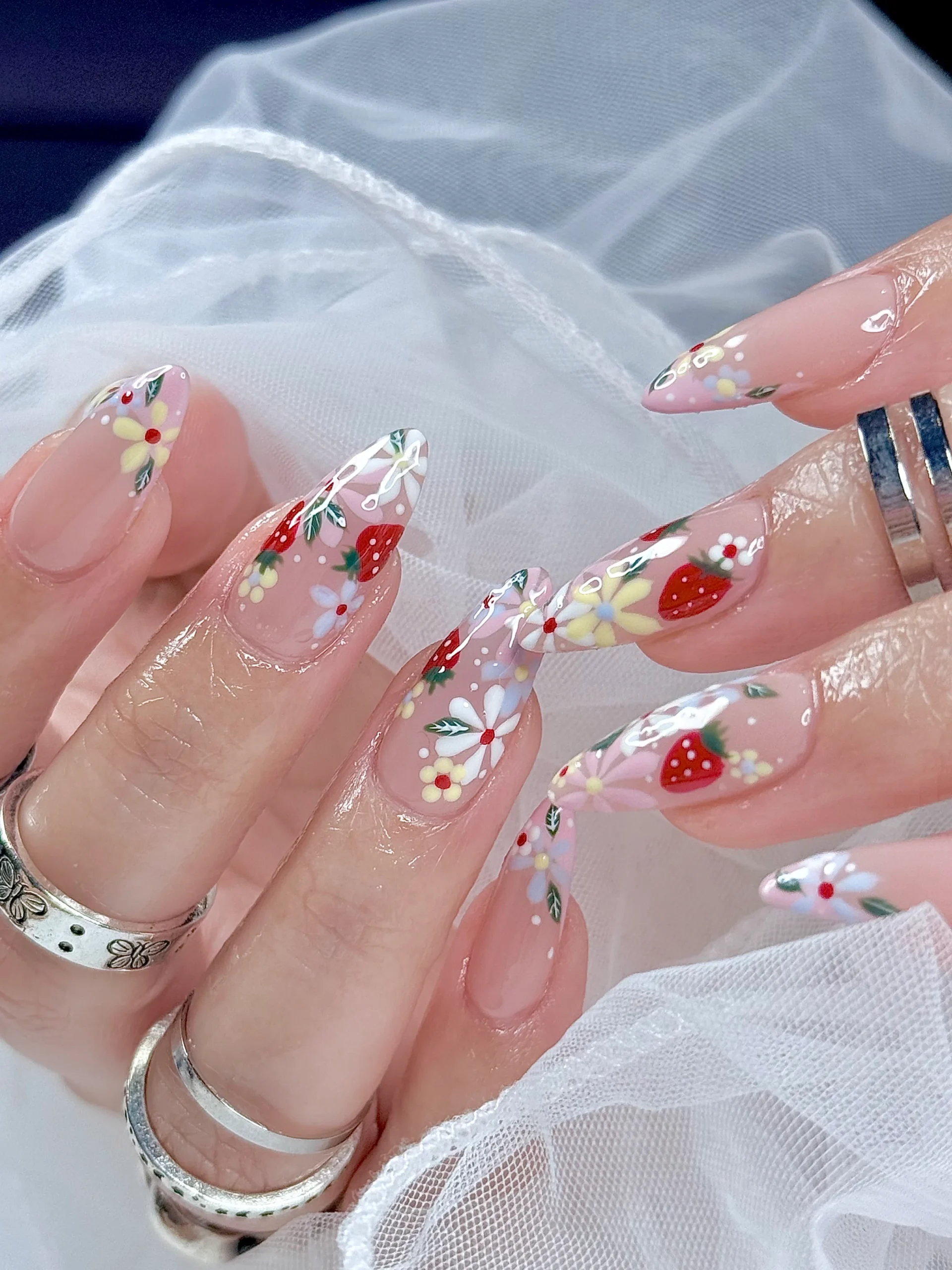 Unique Nails Spa gallery
